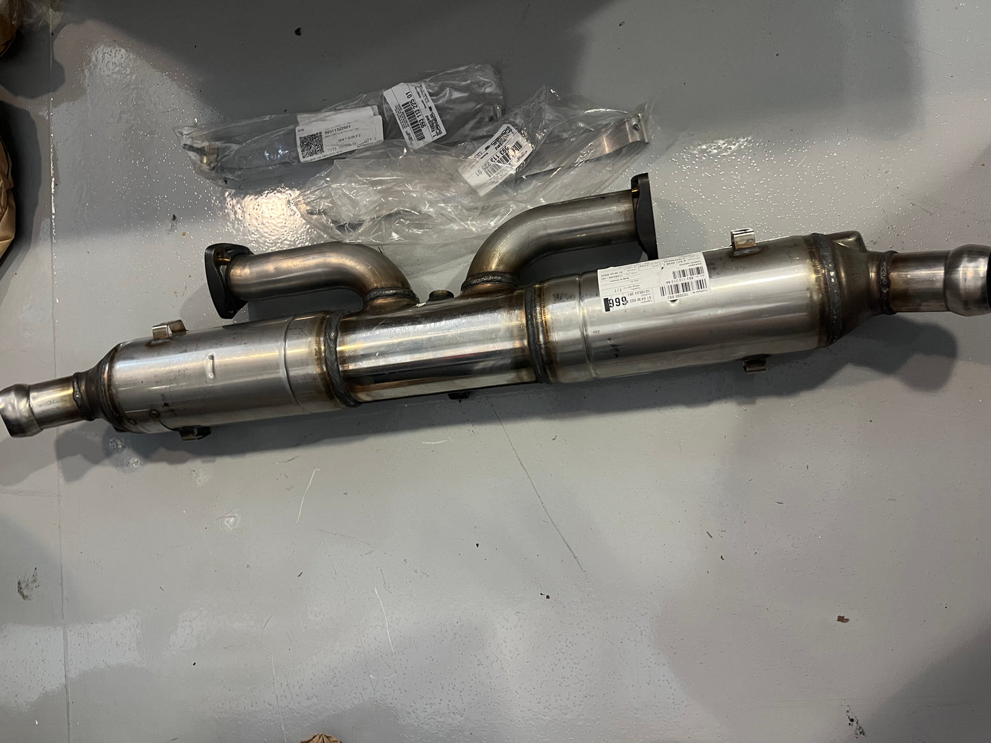 Porsche | 993 Gillet Catalytic Converter (GW1)